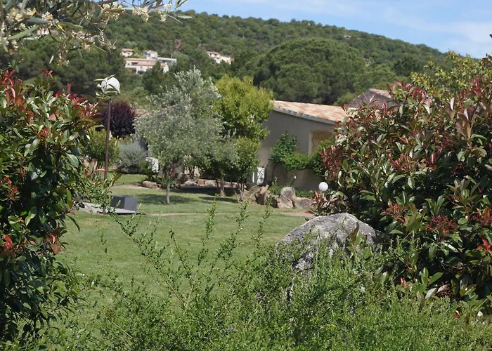 Gæstehus Les Jardins De Santa Giulia - Charmante Dhte